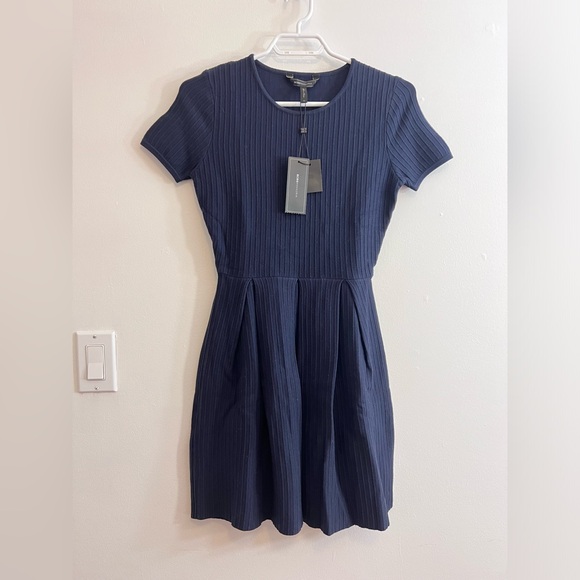 BCBGMaxAzria knit dress, one-piece - Picture 2 of 3